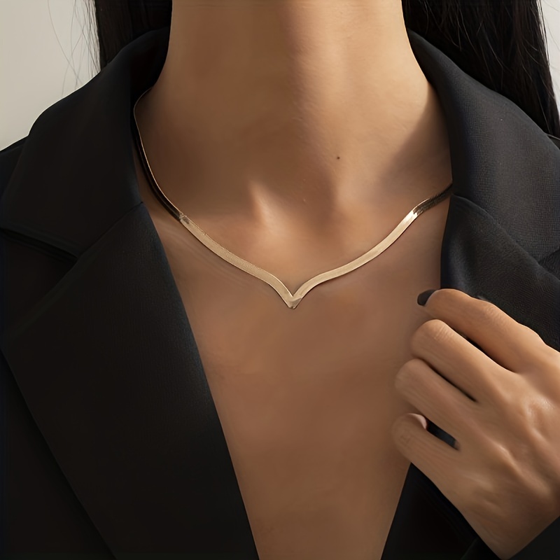 Minimalist Heart Shaped Necklace for Girlfriend